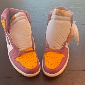 Nike Jordan Retro High OG Jordan 1 Brotherhood